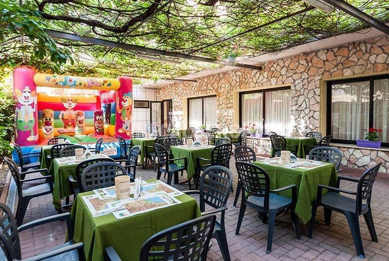 Hotel La Pergola Bellaria-Igea Marina Exterior foto